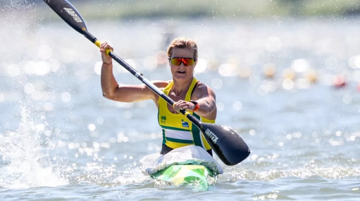 Bull adds silver to her World Championship canoe gold