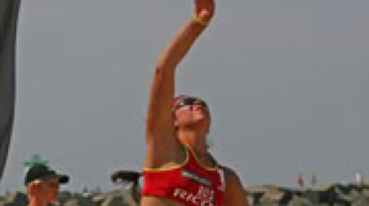 15-year-old ranked 1 in Beach Volleyball