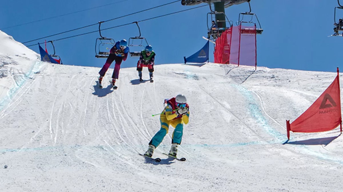 Double golds for Kennedy-Sim and Pullin under Hotham’s clear blue skies