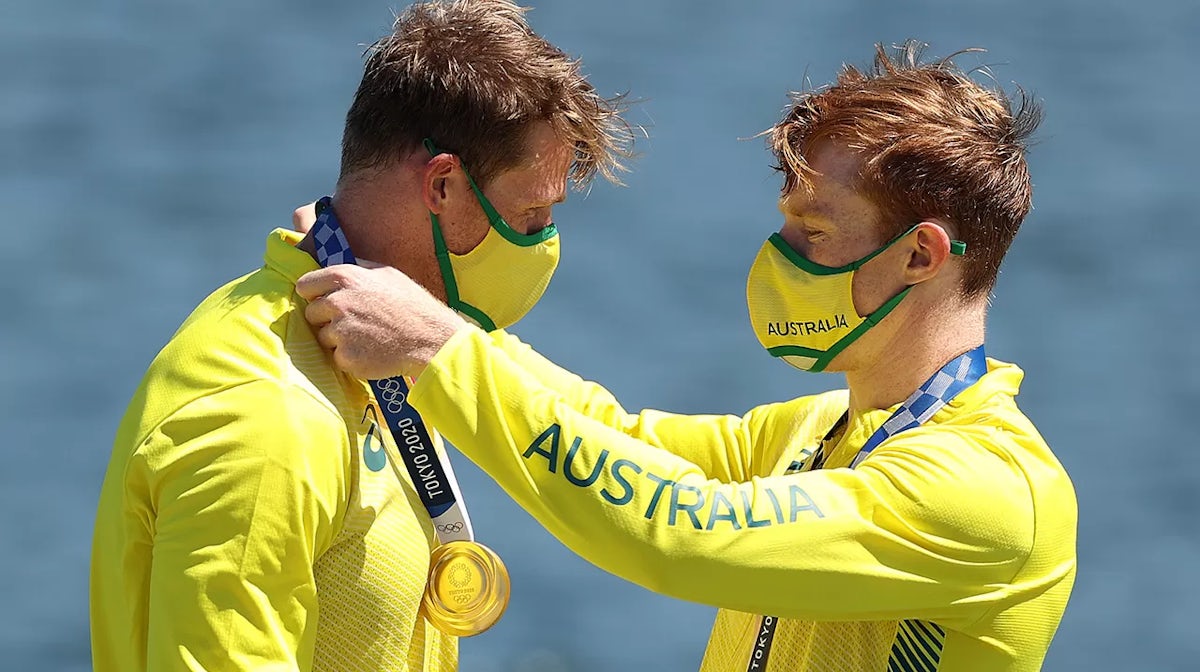  Gold medalists Jean van der Westhuyzen and Thomas Green of Team Australia celebrate at the medal ceremony following the Men's Kayak Double 1000m Final A on day thirteen of the Tokyo 2020 Olympic Games at Sea Forest Waterway
